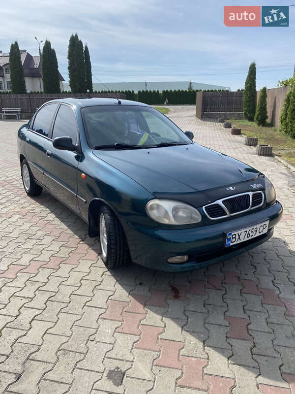 Седан Daewoo Lanos 2004 в Дунаївцях