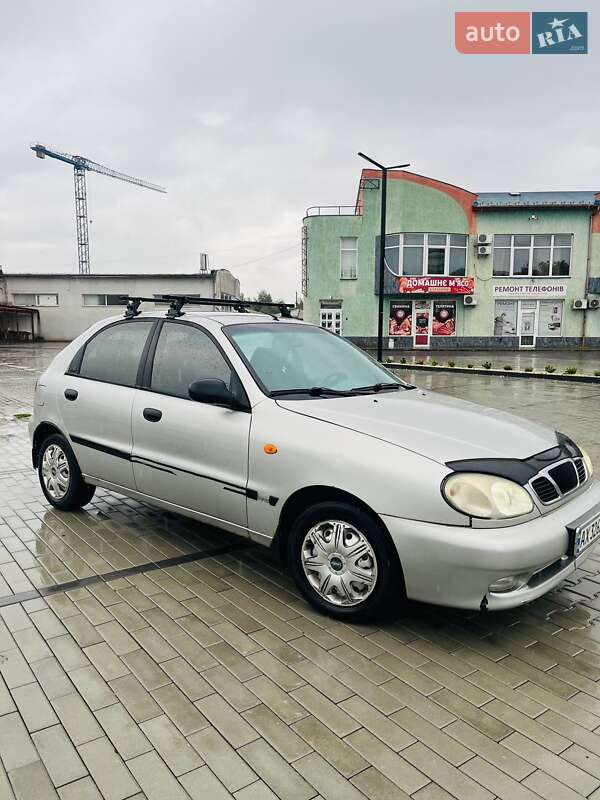 Хетчбек Daewoo Lanos 2004 в Ужгороді