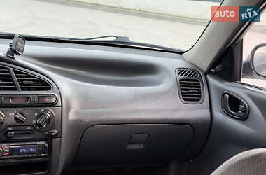 Седан Daewoo Lanos 2002 в 