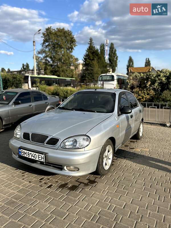 Седан Daewoo Lanos 2004 в Сумах