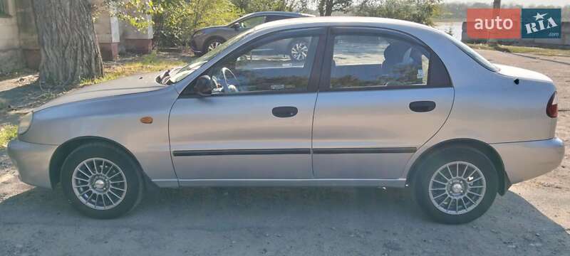 Седан Daewoo Lanos 1998 в Запорожье