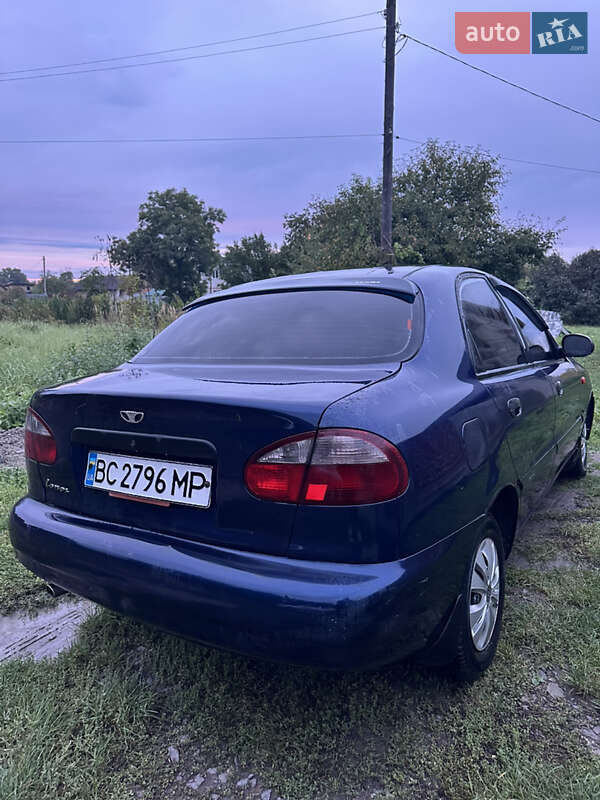 Седан Daewoo Lanos 2003 в Львове
