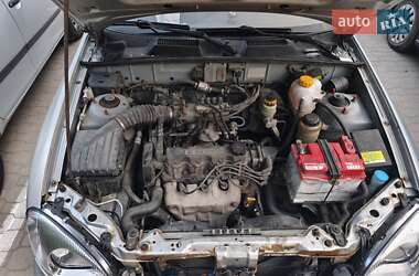 Хетчбек Daewoo Lanos 2008 в 