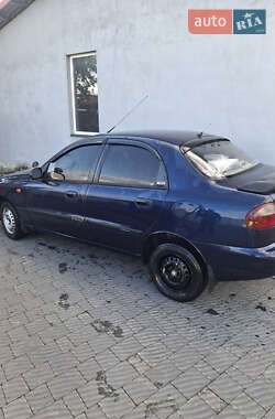 Седан Daewoo Lanos 2002 в 