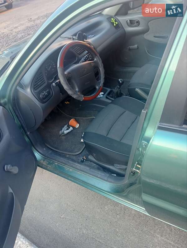 Седан Daewoo Lanos 2006 в Киеве