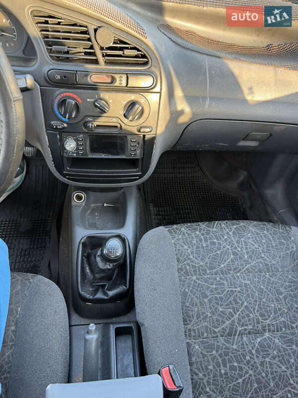 Седан Daewoo Lanos 2005 в Киеве фото 3 Седан Daewoo Lanos 2005 в Киеве
