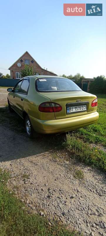 Седан Daewoo Lanos 2006 в Лохвиці