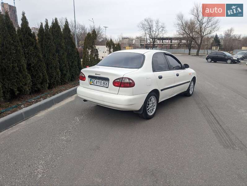 Седан Daewoo Lanos 2003 в Днепре