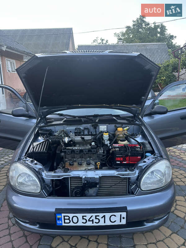 Седан Daewoo Lanos 2008 в Чернівцях
