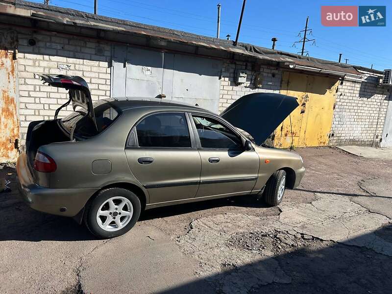 Седан Daewoo Lanos 2004 в Киеве фото 2 Седан Daewoo Lanos 2004 в Киеве