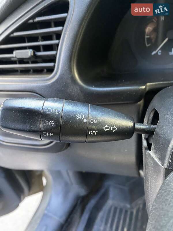 Седан Daewoo Lanos 2005 в Ровно