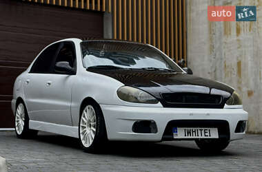 Седан Daewoo Lanos 2003 в 