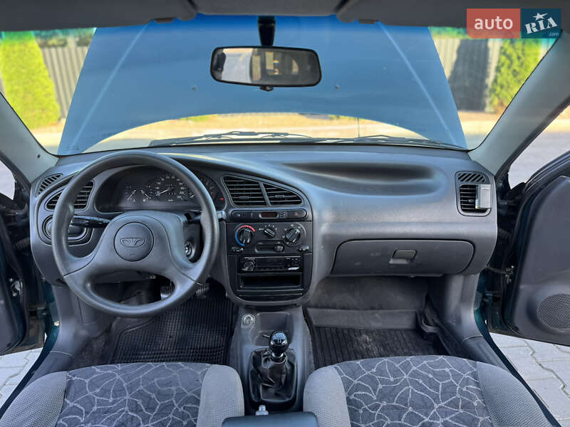 Хэтчбек Daewoo Lanos 2004 в Одессе