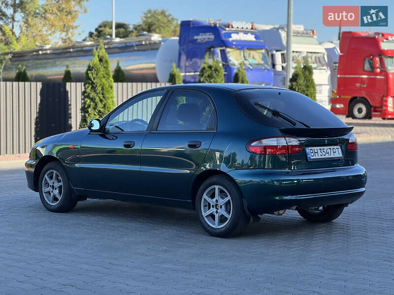 Хэтчбек Daewoo Lanos 2004 в Одессе