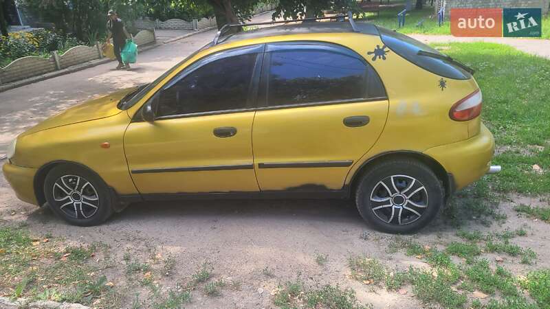 Седан Daewoo Lanos 2002 в Харкові