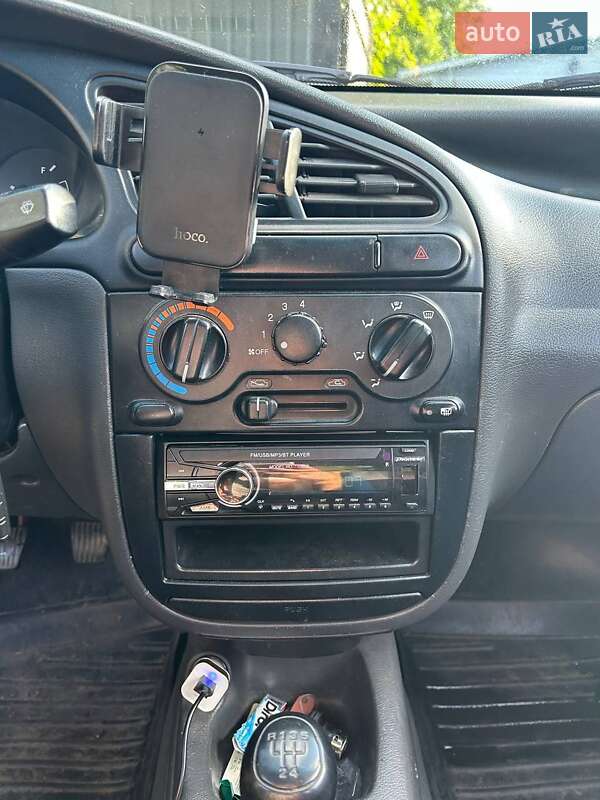 Седан Daewoo Lanos 1998 в Киеве фото 8 Седан Daewoo Lanos 1998 в Киеве