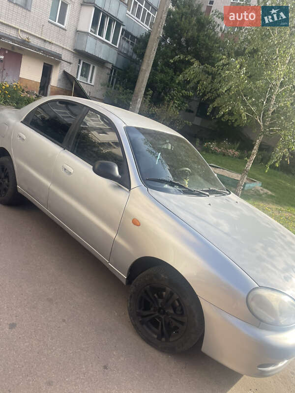 Daewoo Lanos 2002