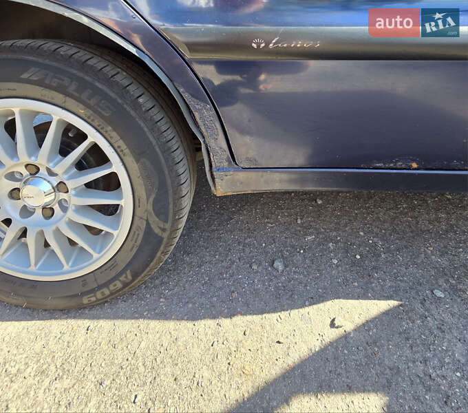 Седан Daewoo Lanos 2005 в Кропивницком