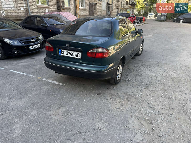 Седан Daewoo Lanos 2002 в Запоріжжі