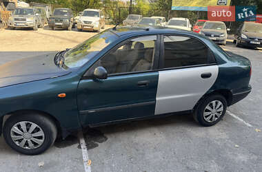Седан Daewoo Lanos 2002 в 