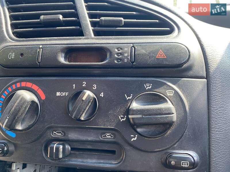 Седан Daewoo Lanos 2004 в Николаеве фото 8 Седан Daewoo Lanos 2004 в Николаеве