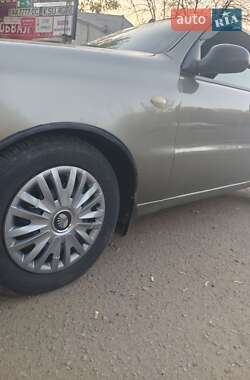 Седан Daewoo Lanos 2003 в 
