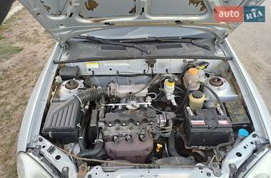 Седан Daewoo Lanos 2011 в 