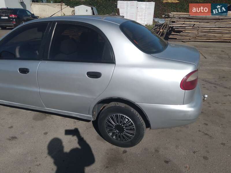 Седан Daewoo Lanos 2008 в Ровно