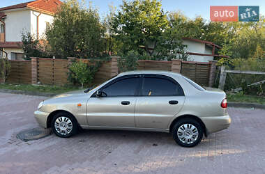 Седан Daewoo Lanos 2008 в 