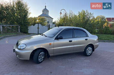 Седан Daewoo Lanos 2008 в 