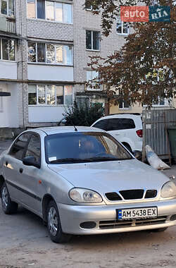 Седан Daewoo Lanos 2004 в Житомирі