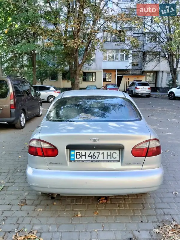 Daewoo Lanos 2001