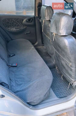 Седан Daewoo Lanos 2001 в Одессе