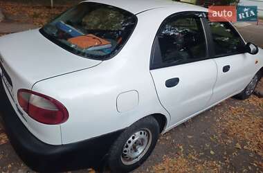 Седан Daewoo Lanos 1998 в Никополе
