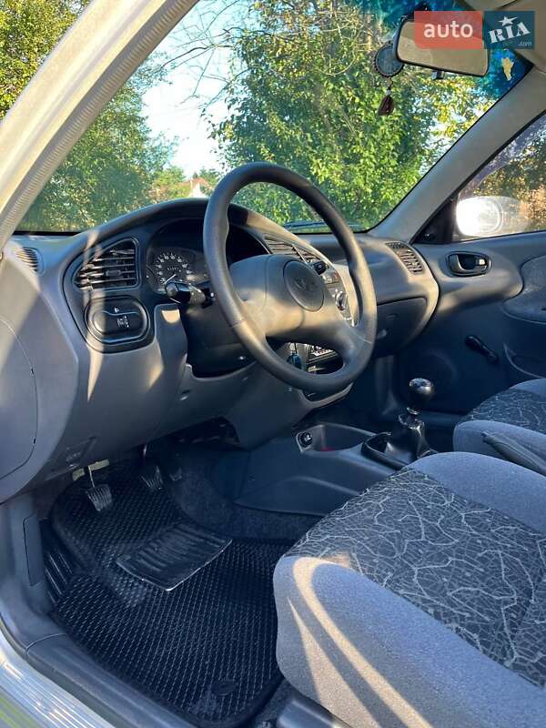 Седан Daewoo Lanos 2006 в Ивано-Франковске