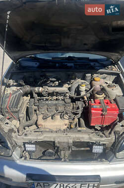 Седан Daewoo Lanos 2003 в Запорожье
