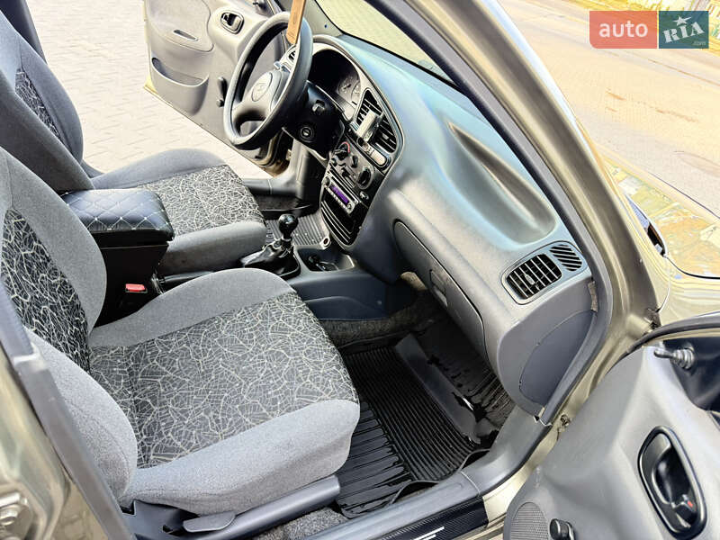 Седан Daewoo Lanos 2006 в Первомайске