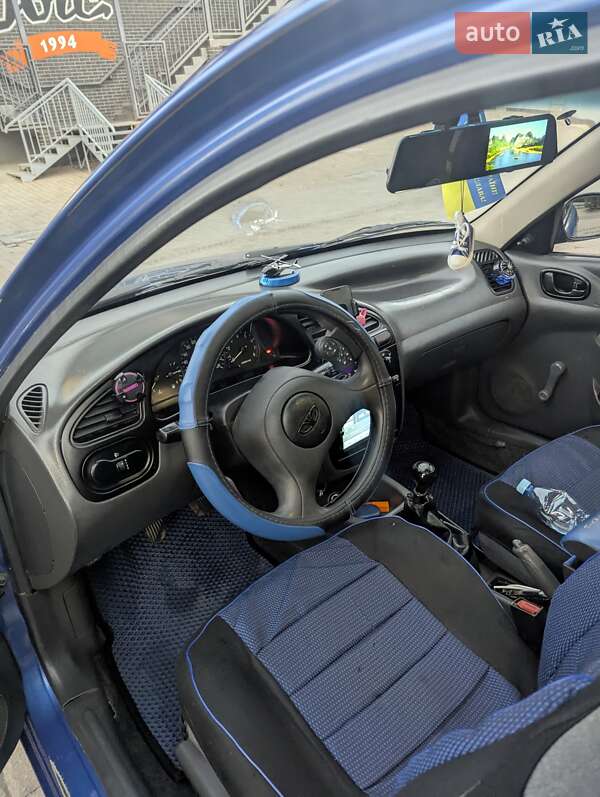 Седан Daewoo Lanos 2008 в Ровно