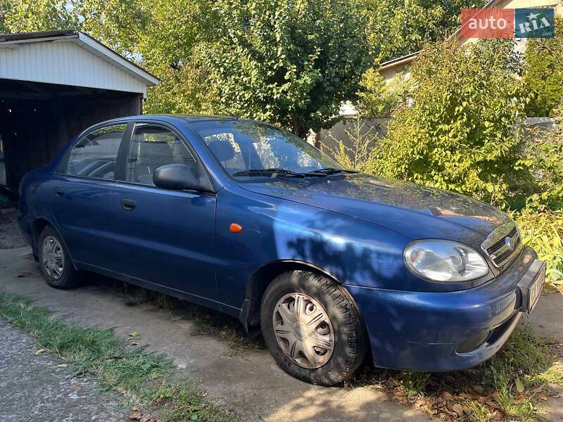 Седан Daewoo Lanos 2011 в 