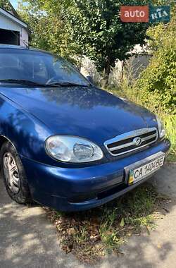 Седан Daewoo Lanos 2011 в 