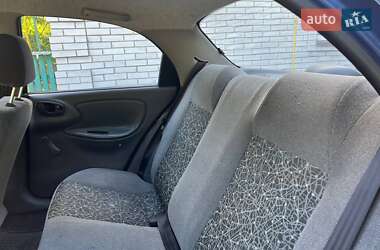 Седан Daewoo Lanos 2011 в 