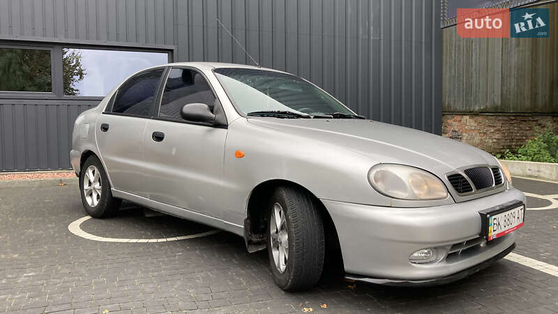 Седан Daewoo Lanos 2007 в Ровно