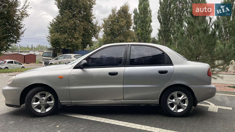 Седан Daewoo Lanos 2007 в Ровно