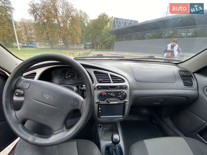 Седан Daewoo Lanos 2005 в Харькове