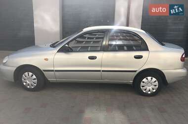 Седан Daewoo Lanos 2010 в 