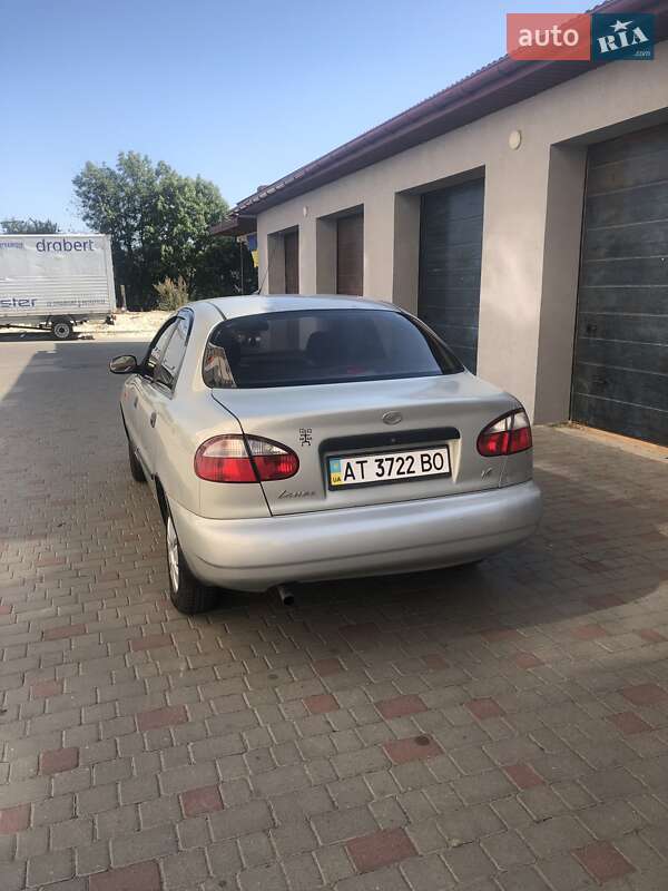 Седан Daewoo Lanos 2010 в Ивано-Франковске