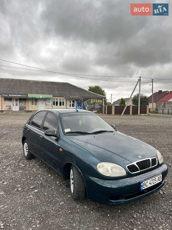 Хэтчбек Daewoo Lanos 2004 в Нововолынске
