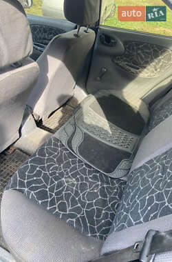 Седан Daewoo Lanos 2004 в 