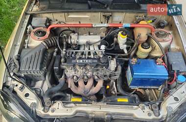 Седан Daewoo Lanos 2004 в 