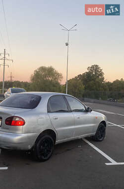 Седан Daewoo Lanos 2002 в 
